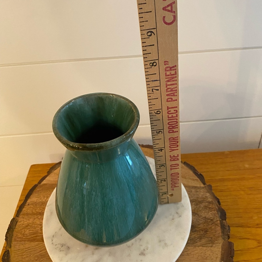 Mid Century Modern Blue Mountain Pottery Mid Size Ceramic Vase Drip Glaze - Picture 8 of 12
